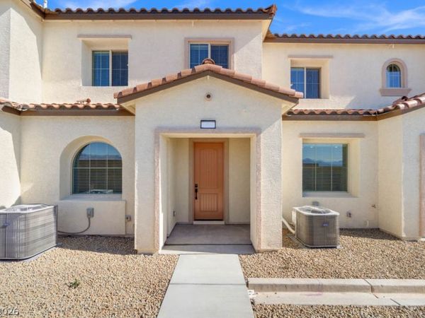 10688 Roselawn Avenue, Las Vegas, NV 89166