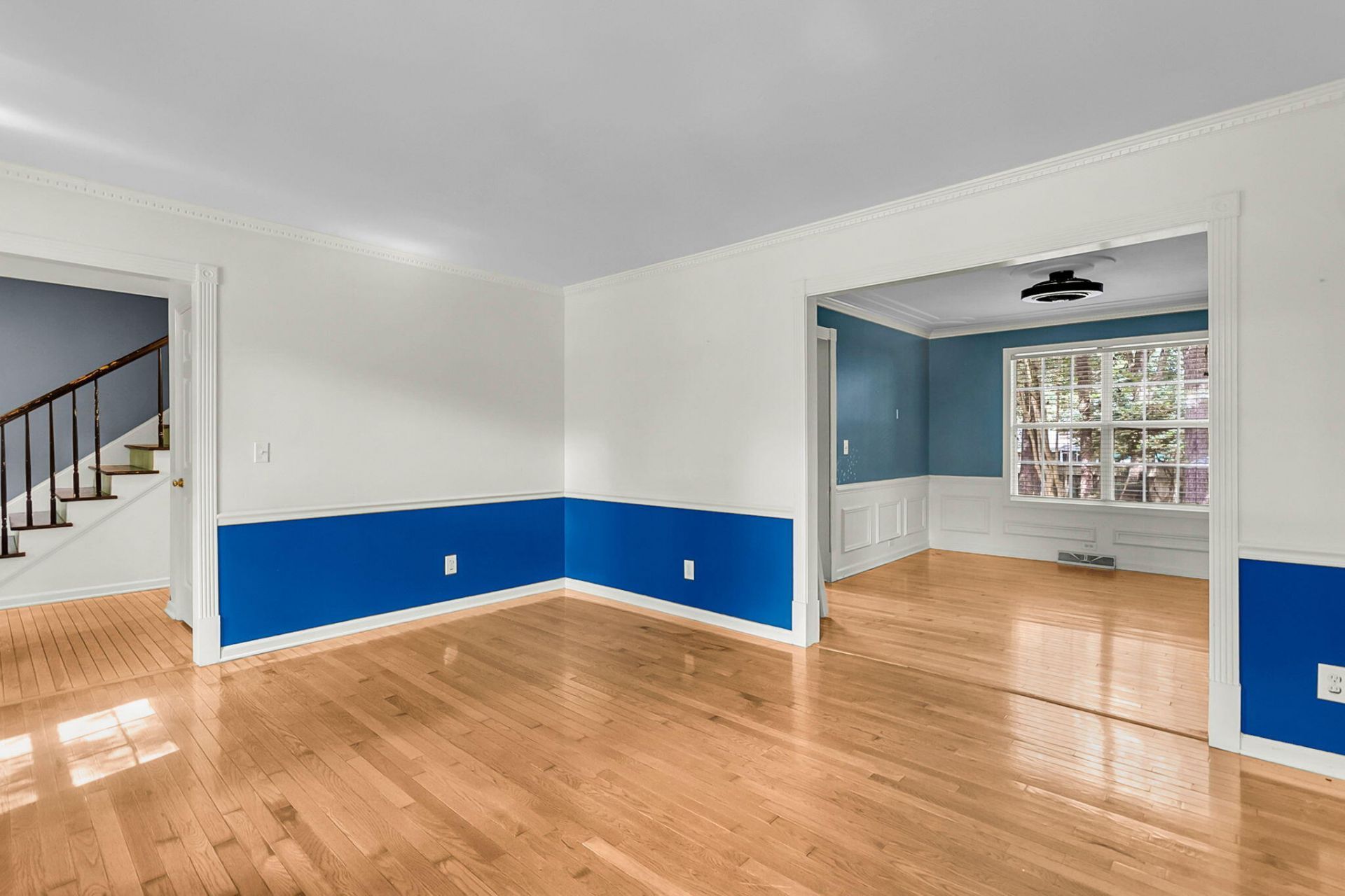 109 Hulton Lane Photo 11