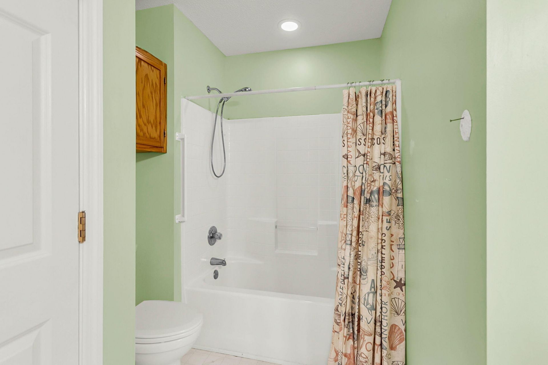 109 Hulton Lane Photo 26