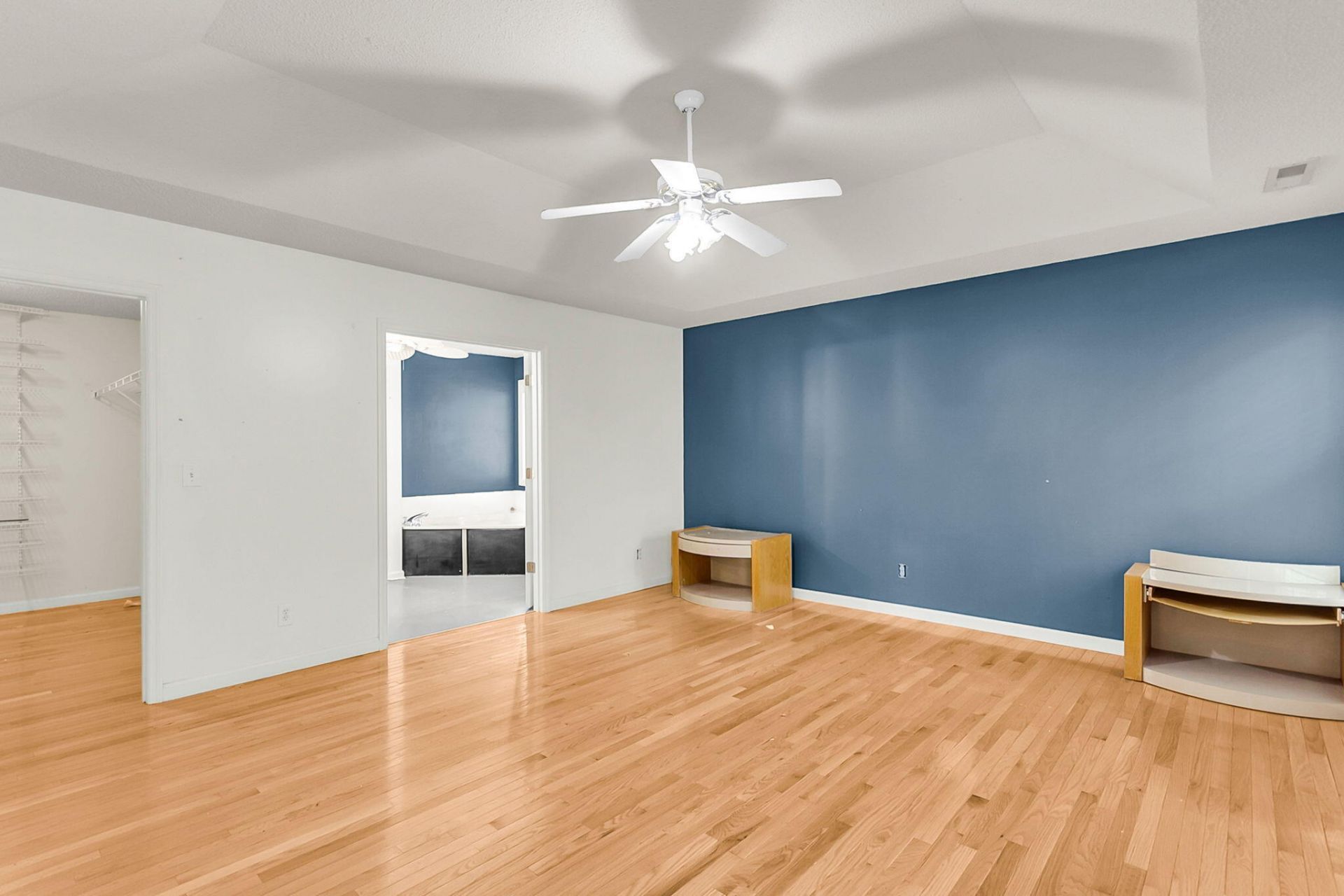 109 Hulton Lane Photo 36