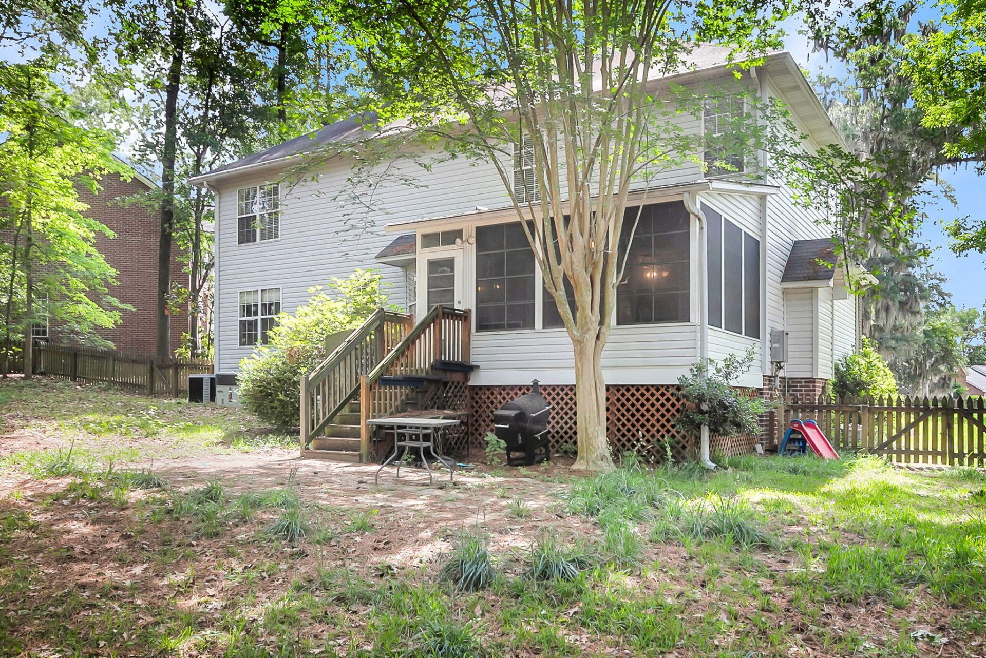 109 Hulton Lane Photo 44