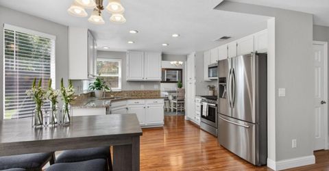 2218 Longview Dr, Roseville, CA 95747 Photo