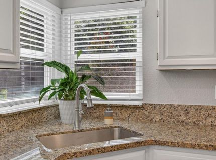 2218 Longview Dr, Roseville, CA 95747 Photo