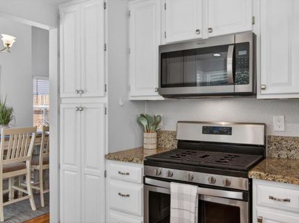 2218 Longview Dr, Roseville, CA 95747 Photo