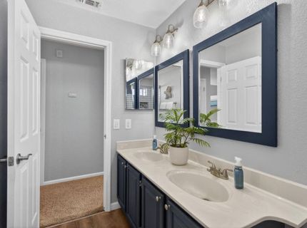 2218 Longview Dr, Roseville, CA 95747 Photo