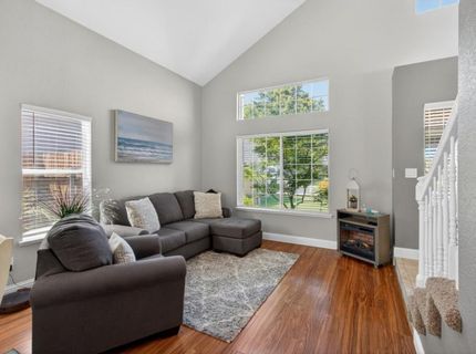 2218 Longview Dr, Roseville, CA 95747 Photo