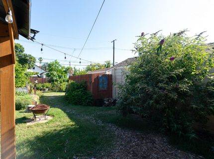 5223 15th Ave, Sacramento, CA 95820 Photo