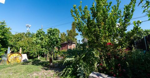 5223 15th Ave, Sacramento, CA 95820 Photo