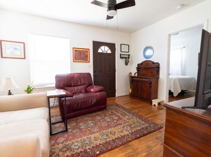 5223 15th Ave, Sacramento, CA 95820 Photo