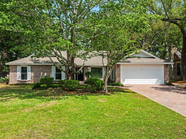 252 E Dominica Circle, Niceville, FL 32578