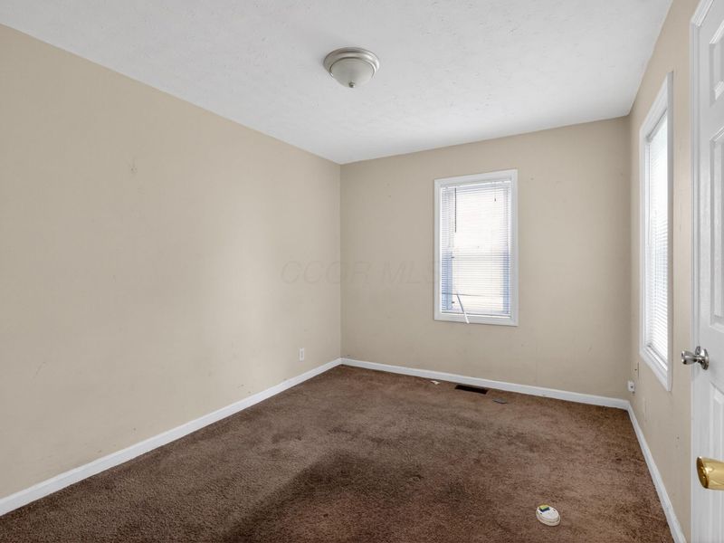 680 Robinwood Avenue, Columbus, OH 43213 Photo 14