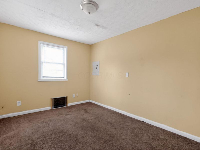 680 Robinwood Avenue , Columbus, OH 43213 Photo 16