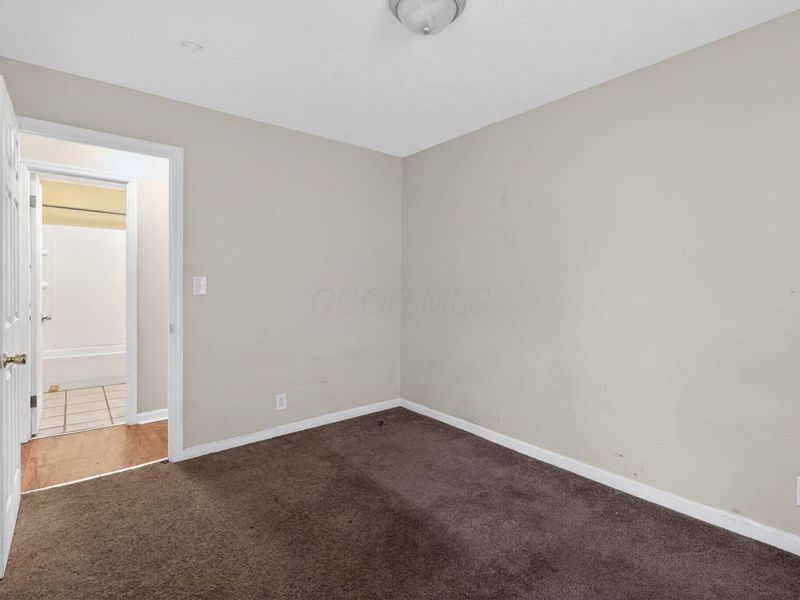 680 Robinwood Avenue , Columbus, OH 43213 Photo 18