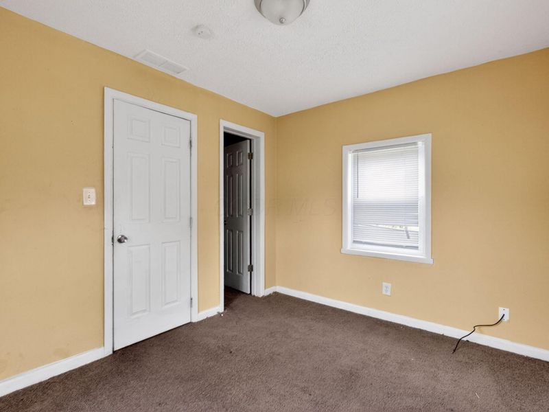 680 Robinwood Avenue , Columbus, OH 43213 Photo 23
