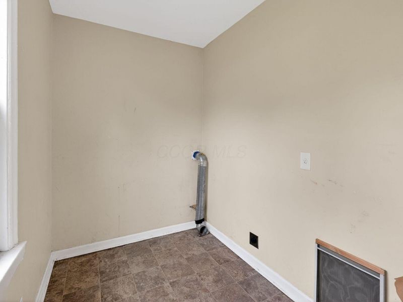 680 Robinwood Avenue , Columbus, OH 43213 Photo 31