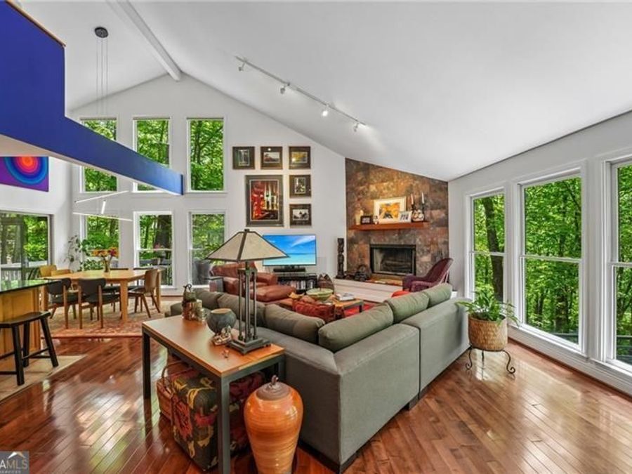 Property Image 15