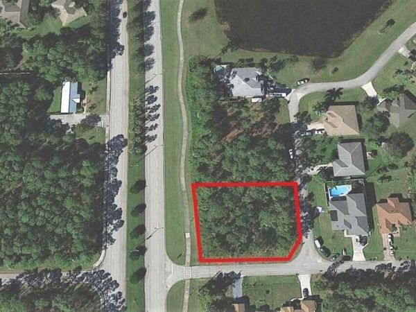 1110 SW East Louise Circle, Port St. Lucie, FL 34953