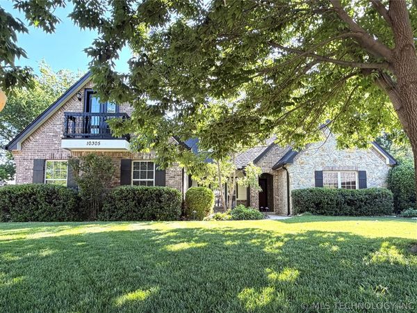 10305 E 94th Court North , Owasso, OK 74055