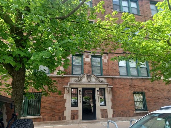 941 E 54th Place, Unit 1, Chicago, IL 60615