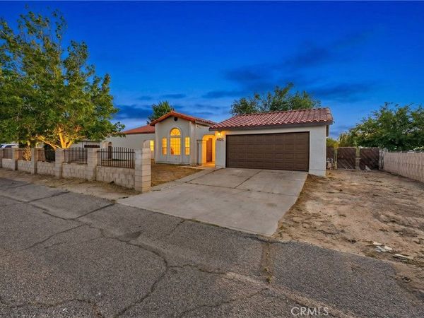 40251 Fieldspring, Palmdale, CA 93591