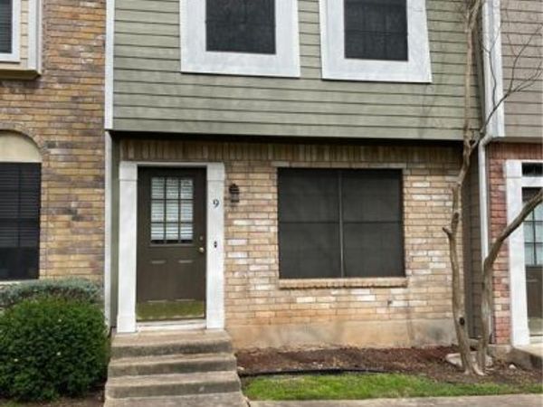 12325 Los Indios TRL, Unit 9, Austin, TX 78729
