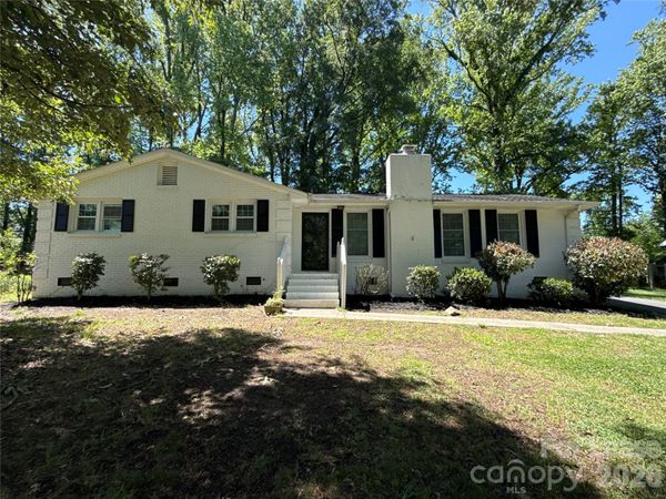 5710 Charing Place , Charlotte, NC 28211