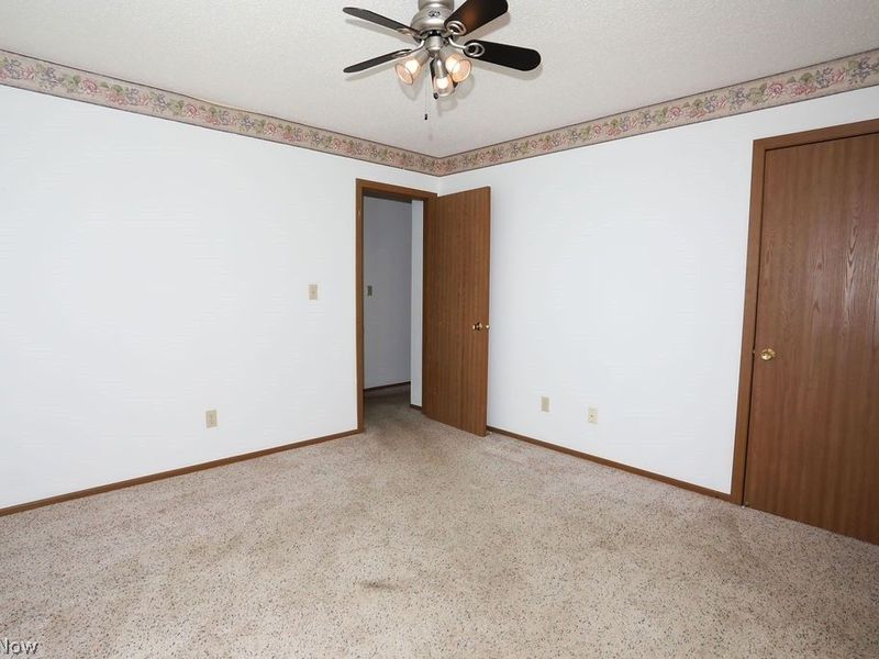810 Southwestern Run, Unit 15, Poland, OH 44514 Photo 10