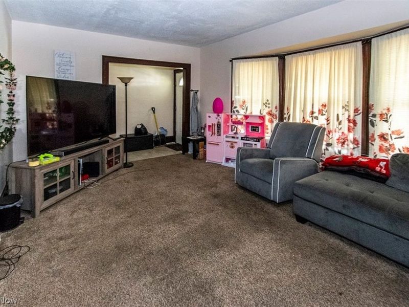 4205 Trowbridge Avenue, Cleveland, OH 44109 Photo 5