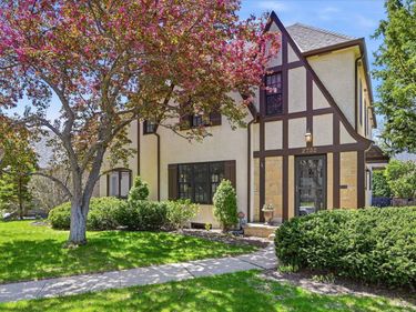 2732 Drew Avenue S, Minneapolis, MN 55416
