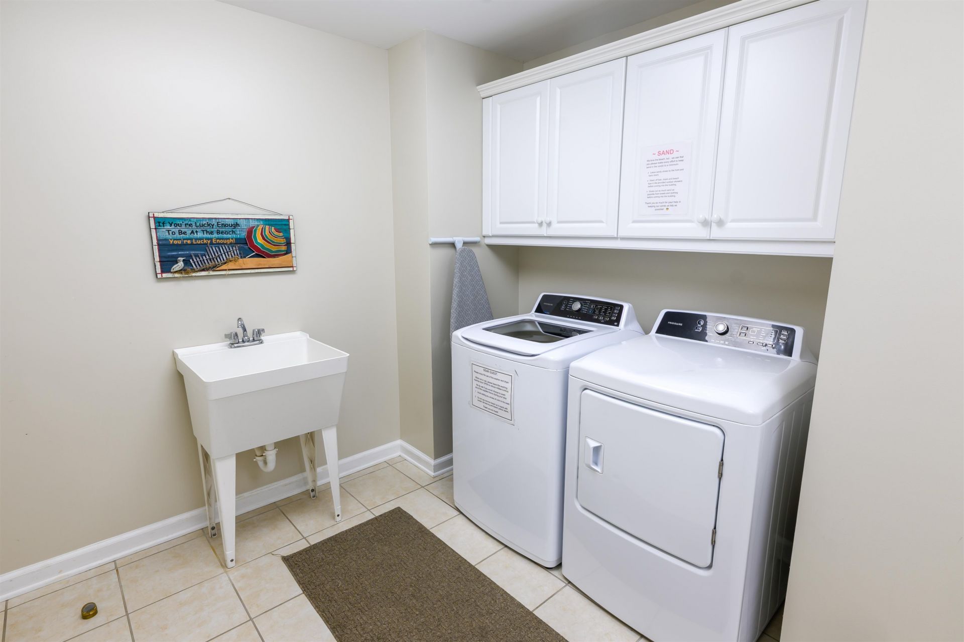 8500 Margate Circle Photo 14