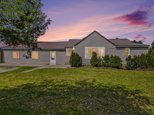 8025 S Warner Avenue, Fremont, MI 49412