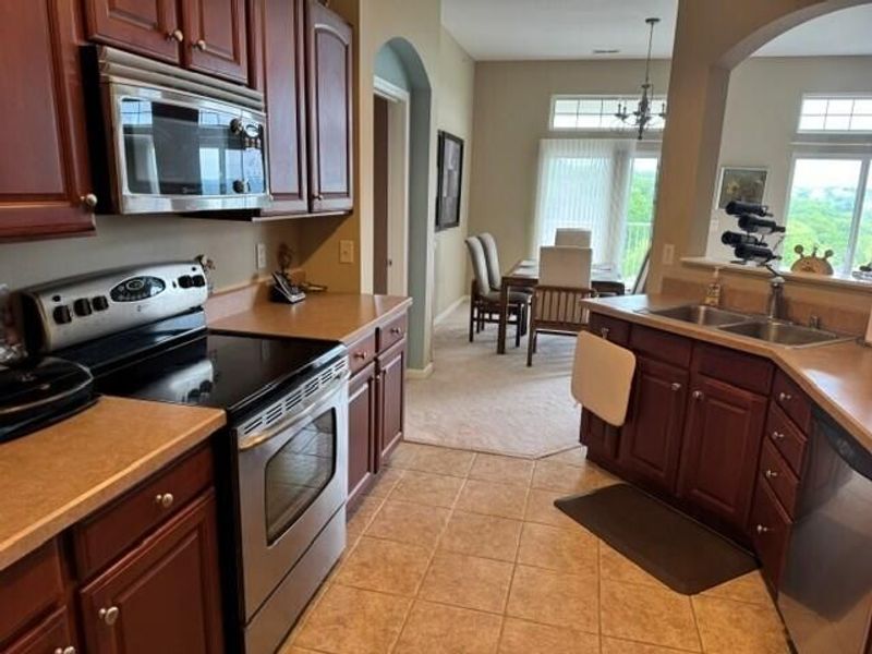 442 Breezewood Court, Ludlow, KY 41016 Photo 8