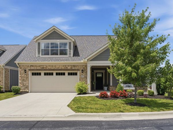 6475 Trinity Knoll Landing, Delaware, OH 43015