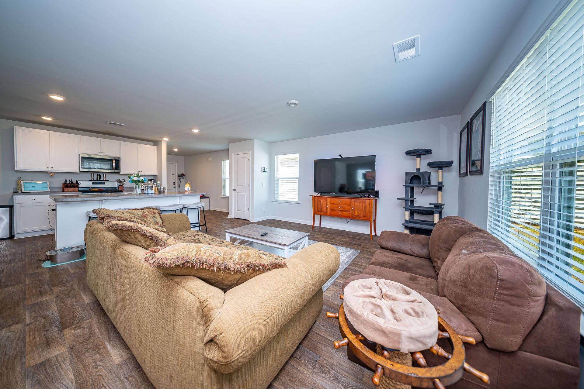 212 Coral Sunset Way Photo 13