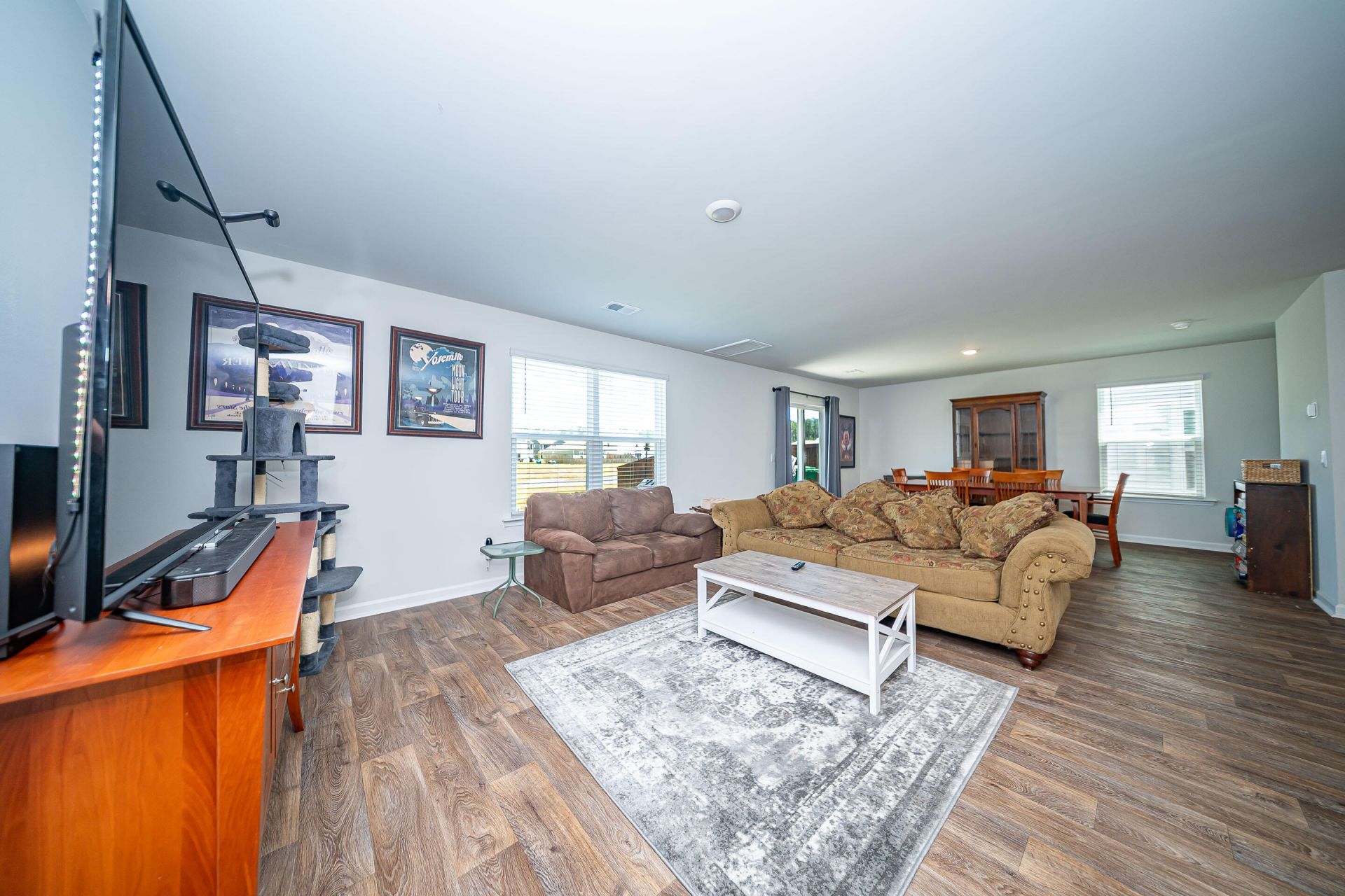 212 Coral Sunset Way Photo 9