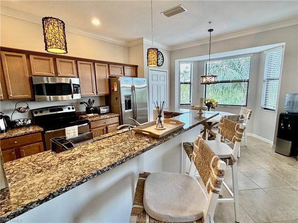 9715 Acqua Ct , Unit 145, Naples, FL 34113 Photo