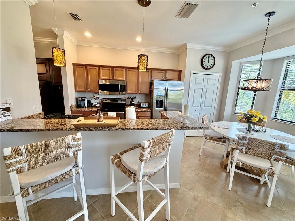 9715 Acqua Ct , Unit 145, Naples, FL 34113 Photo