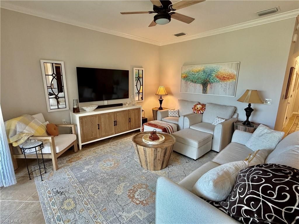 9715 Acqua Ct , Unit 145, Naples, FL 34113 Photo