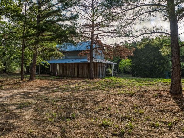 242 Cody LN, Bastrop, TX 78602