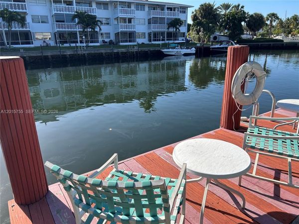 501 Blue Heron Dr, Unit 112-A, Hallandale Beach, FL 33009