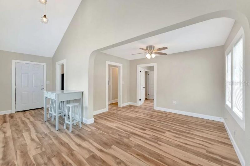 828 22nd Avenue N, Unit 1/2, Saint Petersburg, FL 33704 Photo