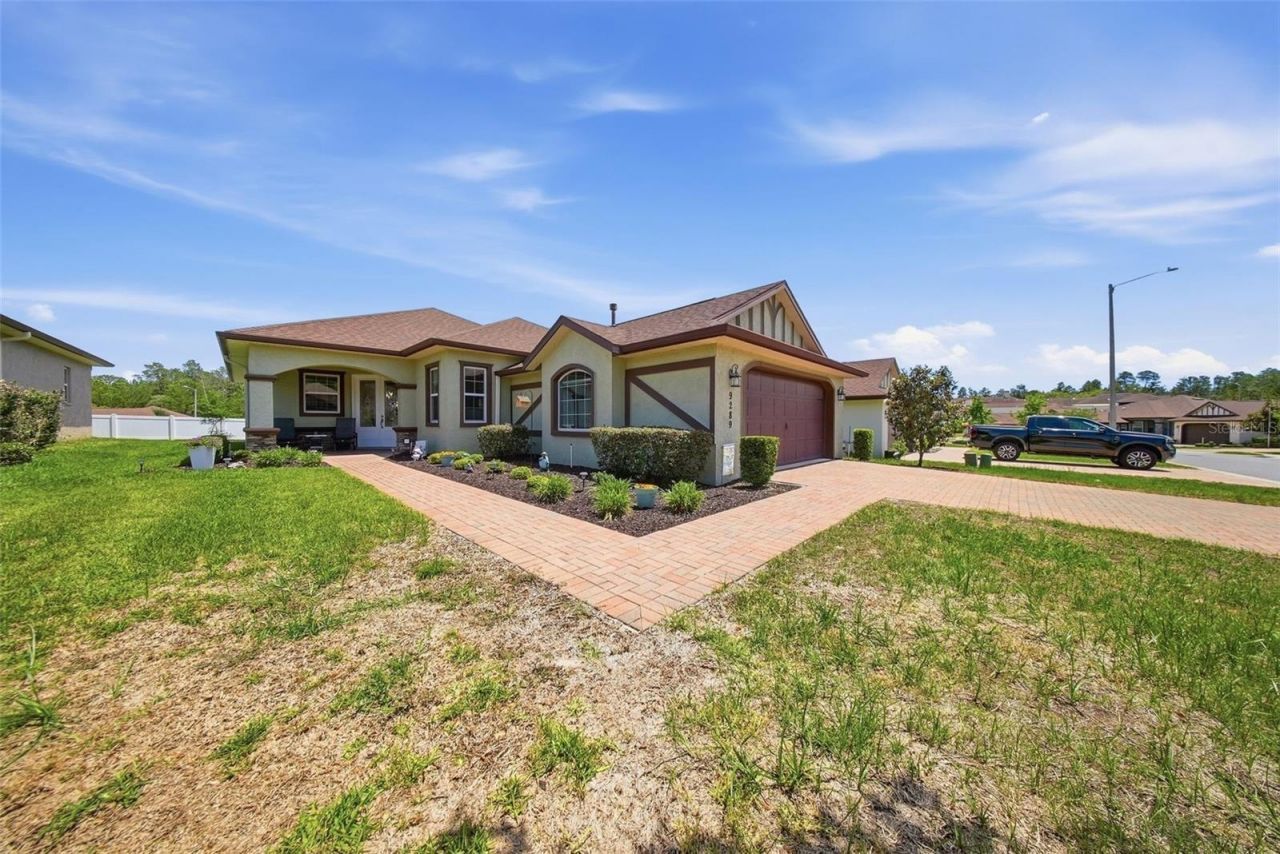 9289 S Deer Park Drive, Homosassa, FL 34446 Main Photo