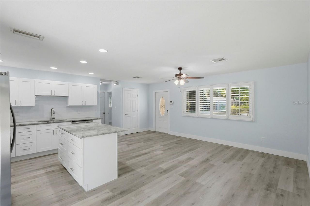 5654 Kiwanis Place Ne, Saint Petersburg, FL 33703 Photo