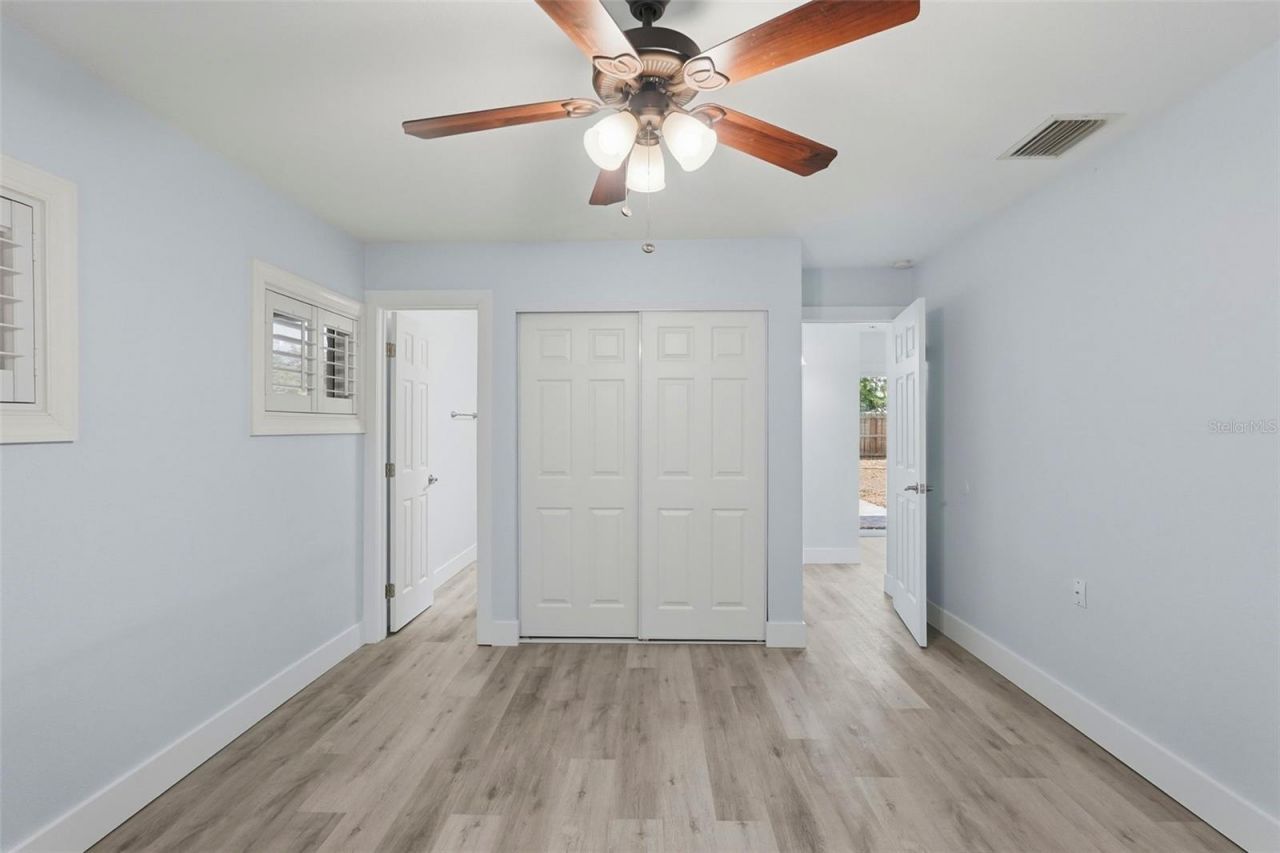 5654 Kiwanis Place Ne, Saint Petersburg, FL 33703 Photo