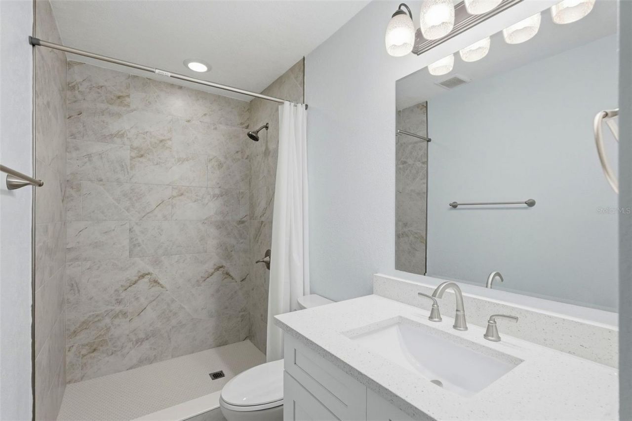 5654 Kiwanis Place Ne, Saint Petersburg, FL 33703 Photo