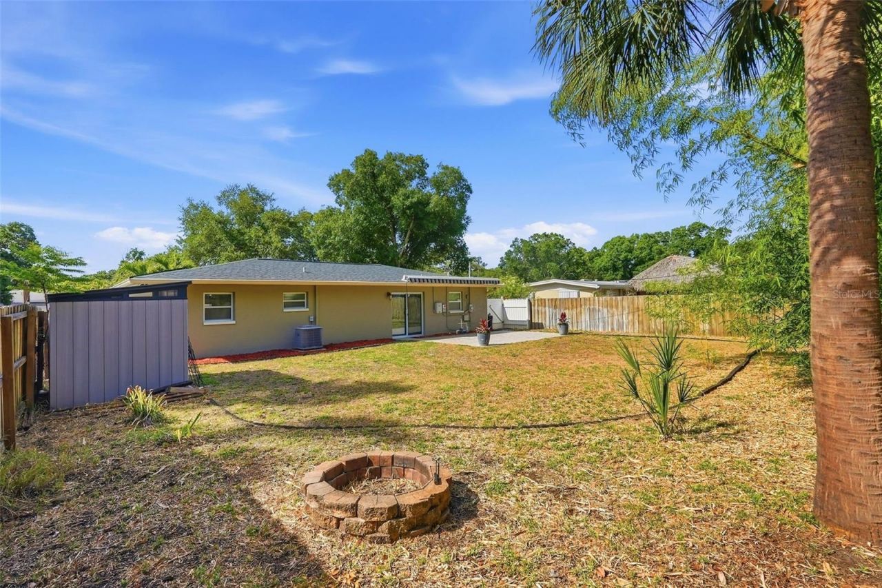 5654 Kiwanis Place Ne, Saint Petersburg, FL 33703 Photo