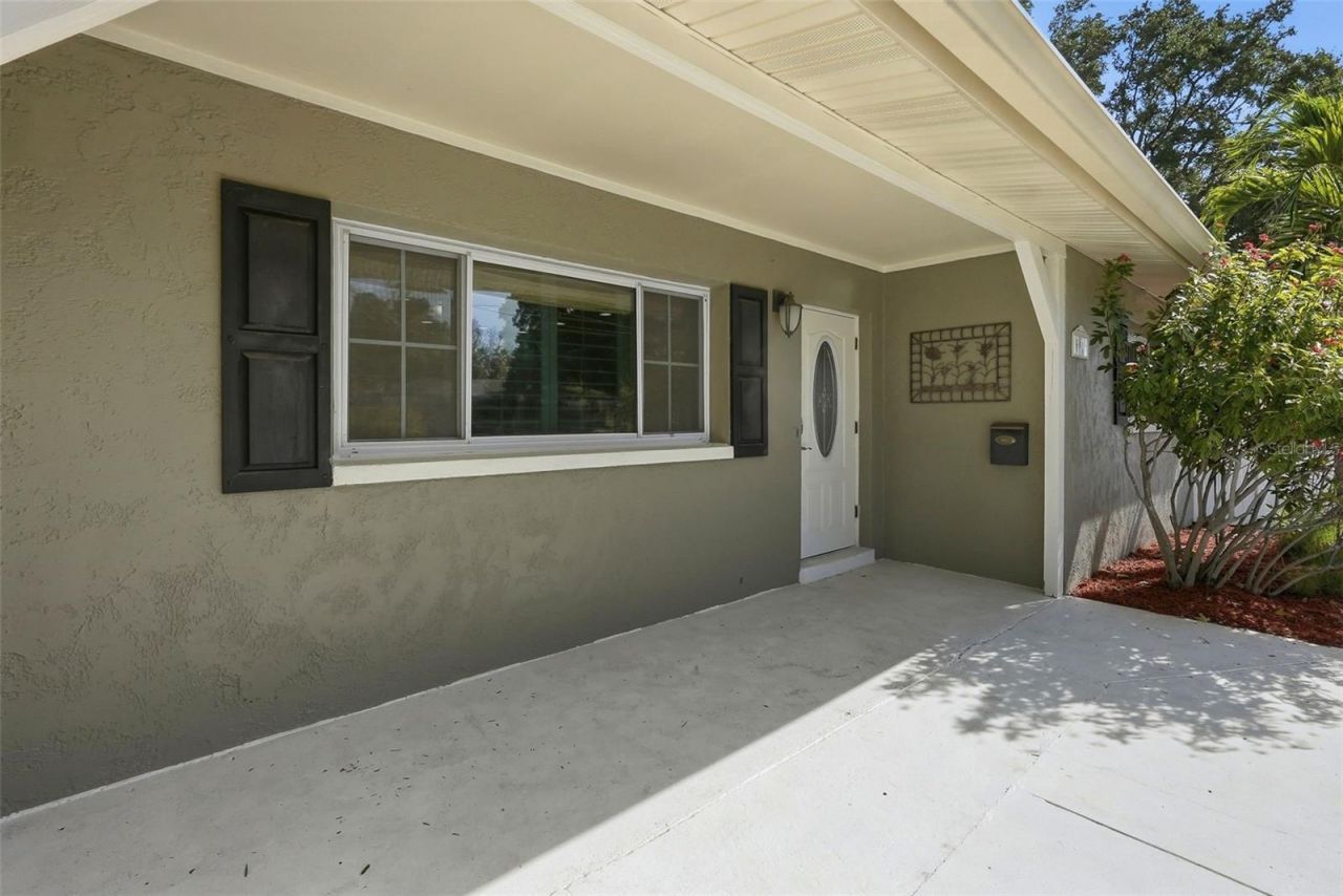 5654 Kiwanis Place Ne, Saint Petersburg, FL 33703 Photo