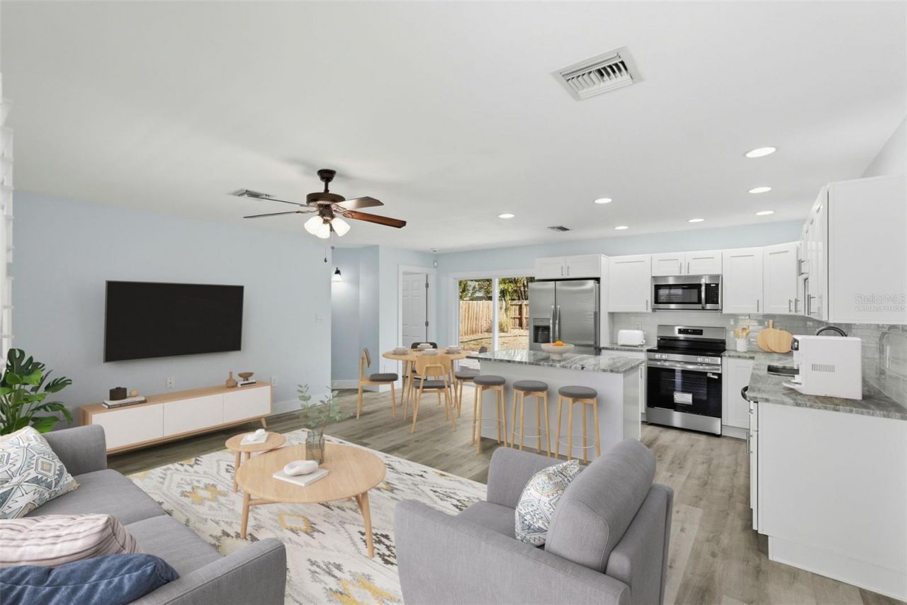 5654 Kiwanis Place Ne, Saint Petersburg, FL 33703 Photo