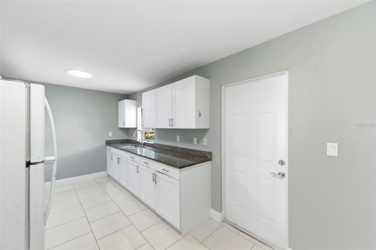 10220 N 23rd Street, Tampa, FL 33612 Photo