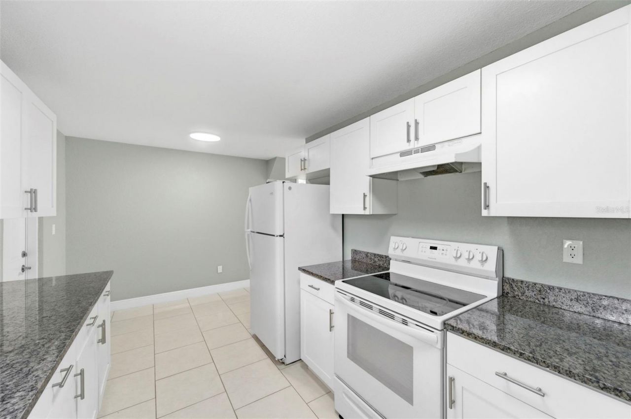 10220 N 23rd Street, Tampa, FL 33612 Photo